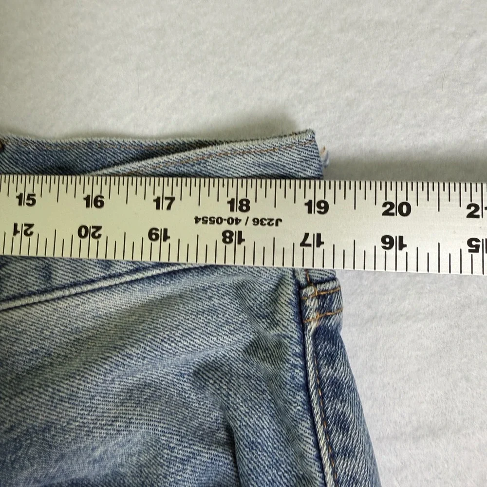 Levis Altered Taper Jeans Mens 38x32 Blue Light Wash Button Fly Reconstructed